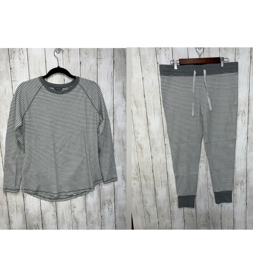 Eddie Bauer Striped Sleep 2 Piece Set Size Large Petite Gray White Long Sleeve